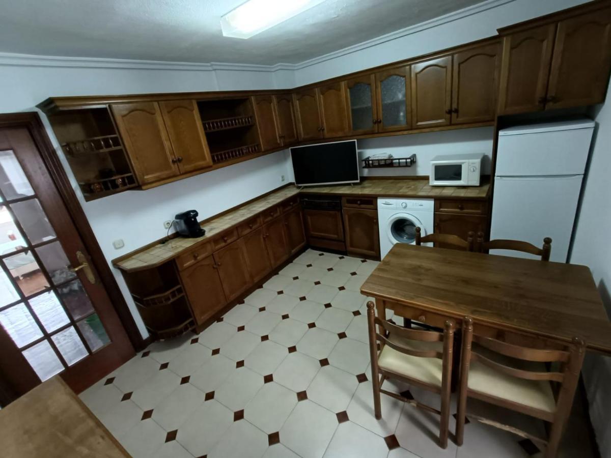 La Maison Du Centre Ирун Экстерьер фото